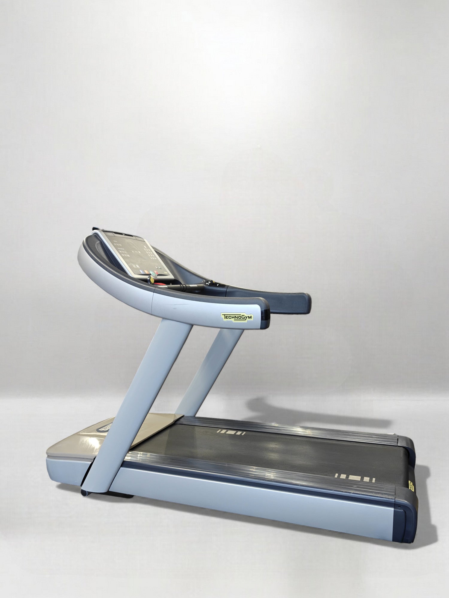 Löpband - Technogym 700 run now